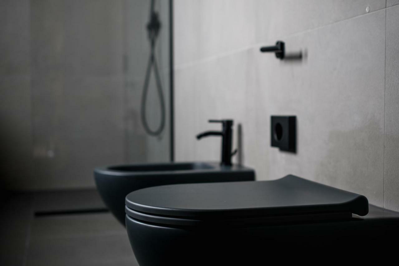 Maestro Design Hotel Liepaja Bagian luar foto