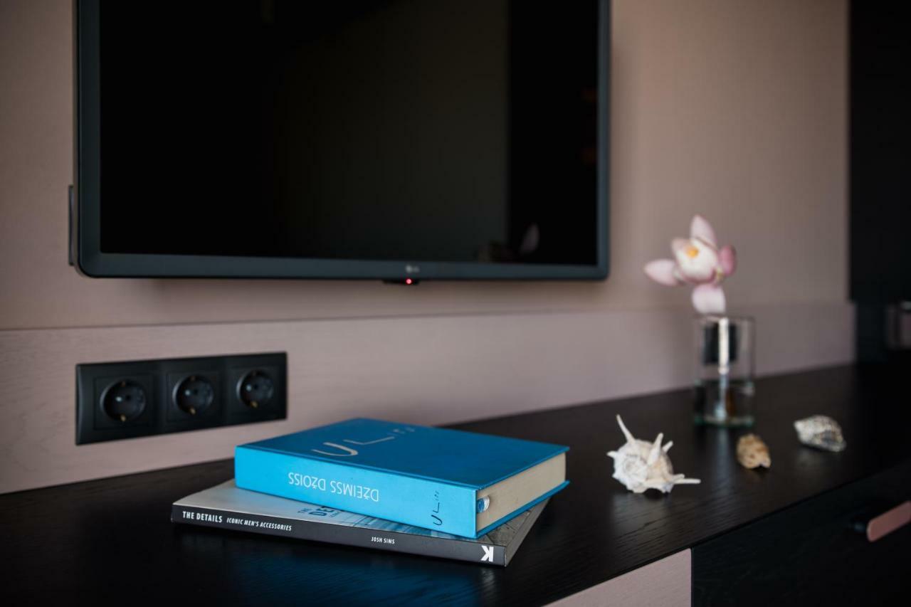 Maestro Design Hotel Liepaja Bagian luar foto
