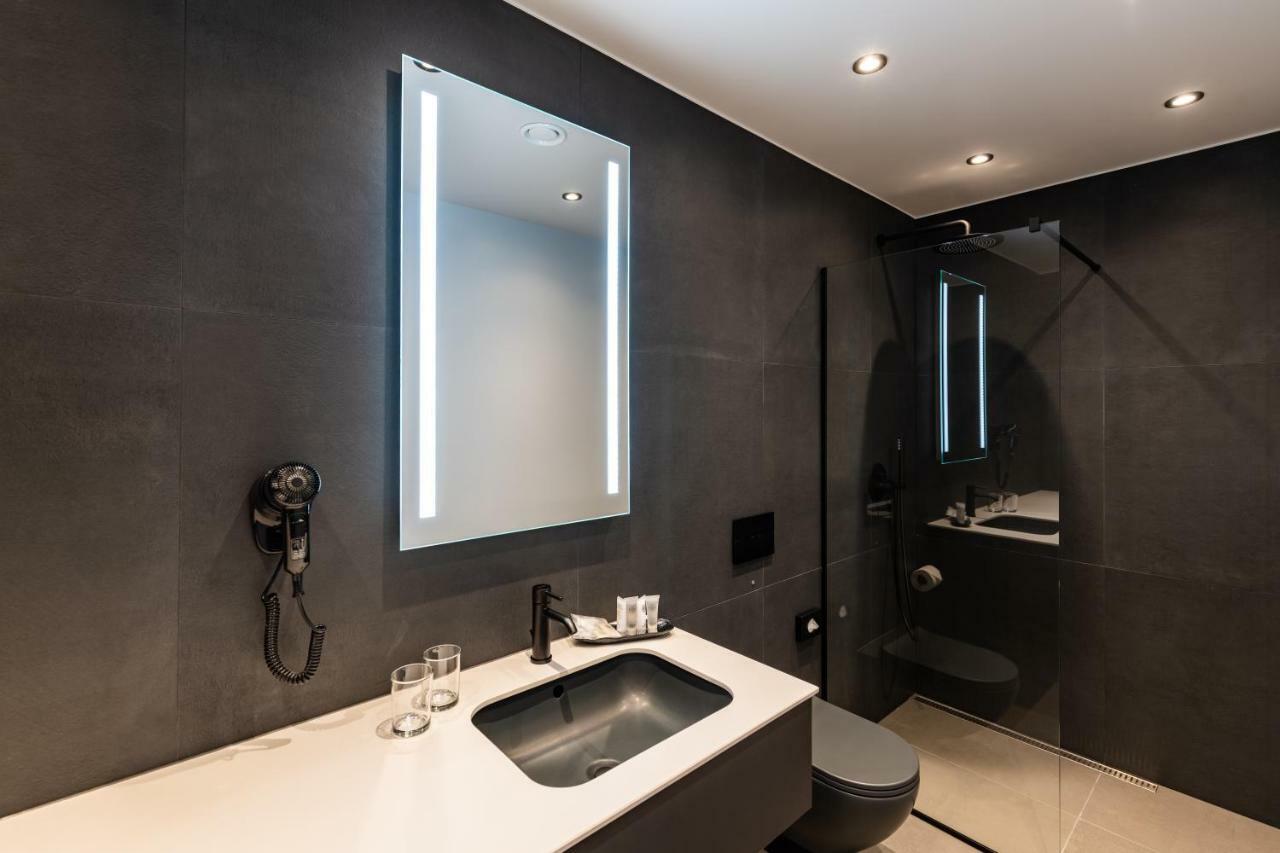 Maestro Design Hotel Liepaja Bagian luar foto